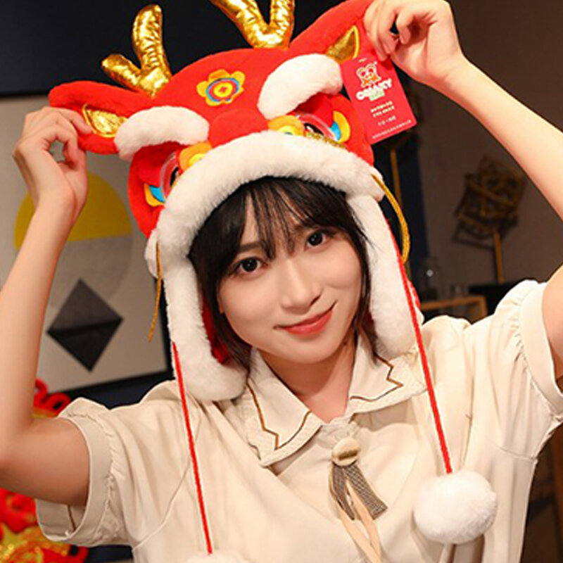 ตุ๊กตามาสคอตยัดไส้หมวกเต้นรำสิงโตจี้ตุ๊กตามังกรน่ารักของตกแต่งปีใหม่จีน2024
