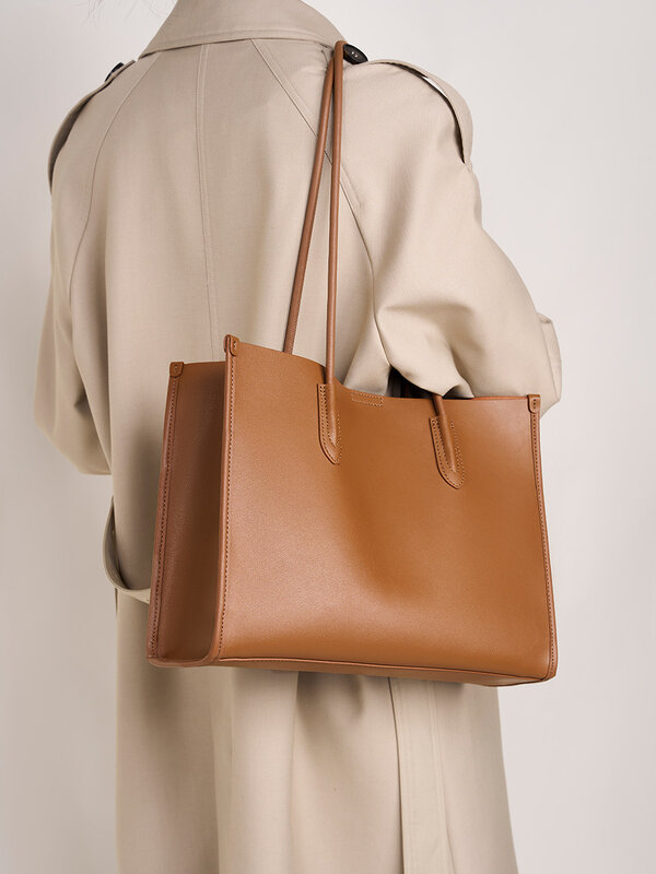 Женская кожаная сумка, нишевая Сумка-тоут из мягкой кожи, универсальная, Минималистичная вместительная сумка через плечо, сумка из воловьей кожи