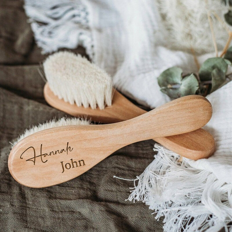 Escova de cabelo personalizada do bebê, pente de madeira para gravar o nome do recém-nascido, presente para o nascimento/batismo/aniversário