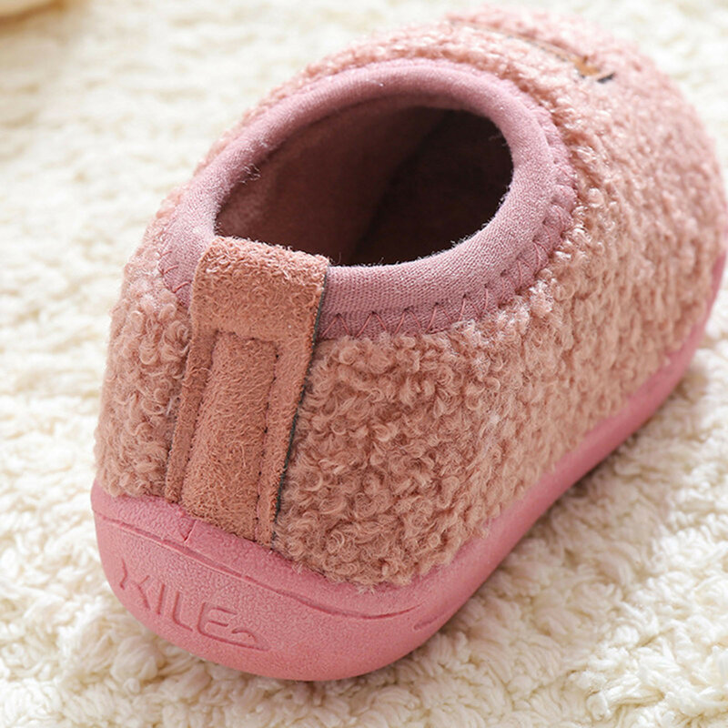 Sandal kaus kaki lantai anak bayi, sepatu kaus kaki sepatu sekolah anak laki-laki perempuan lembut hangat antiselip dalam ruangan untuk musim dingin