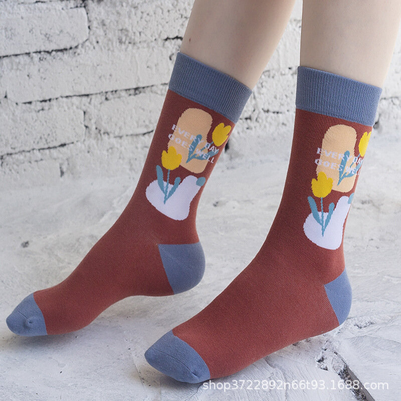 Новинка, модные брендовые носки, хлопковые носки средней длины с цветочным рисунком, модные носки с длинным рукавом, красные спортивные носки