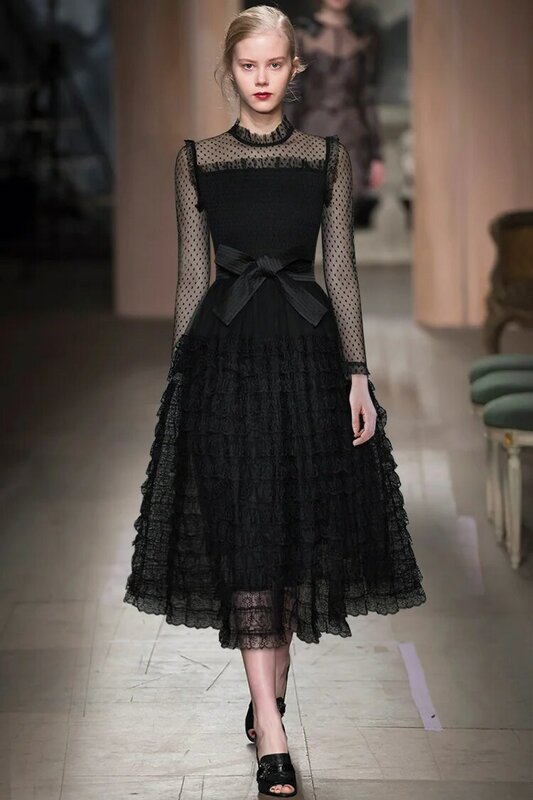 2023 projektantka mody wiosna damska stojące kołnierz siateczka z długim rękawem sznurowana suknia balowa eleganckie czarne sukienki