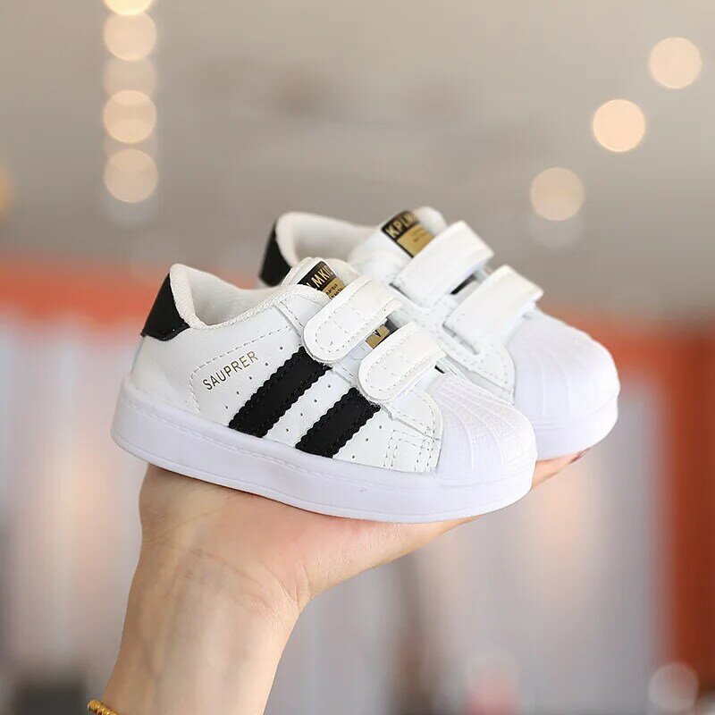 New 2024 Cool Fashion Children Casual Shoes Hook&Loop Four Seasons Kids Sneakers Lovely Infant Tennis Baby Girls Boys Toddlers