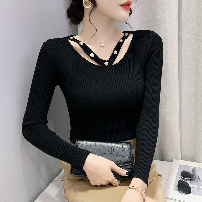 V-neck Knitted Shirt with Bottom Layer for Women's 2023 New Autumn and Winter Solid Color Slim Studded Hollow Pullover Sweater