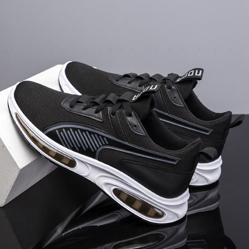 2022 Spring New Student Youth Breathable Men's Flying Woven Running Sneakers Fashion Casual Shoes