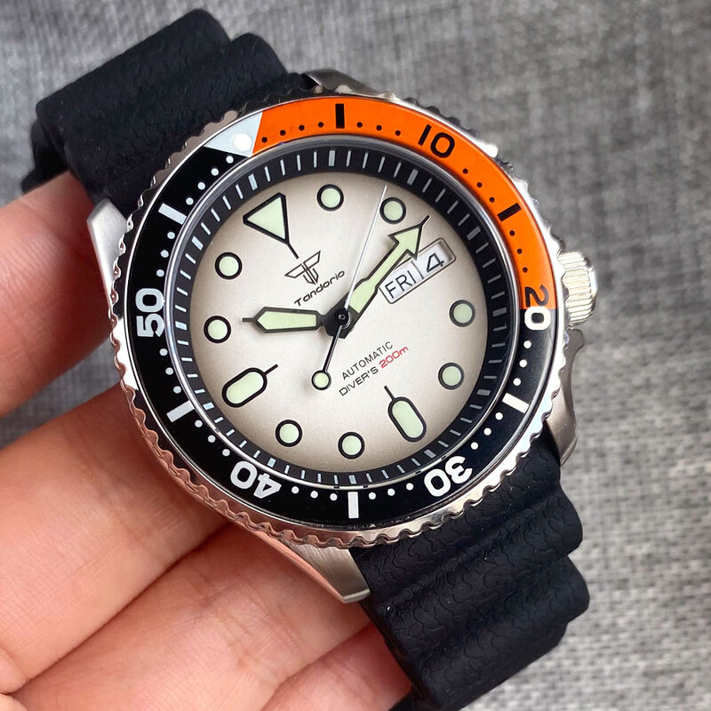 SKX Tandorio Brand Diver Steel Selfwinding Watch Men NH36 Movt 3.8 Crown 120 Clicks Bezel White Dial Green Lume Steel Bracelet