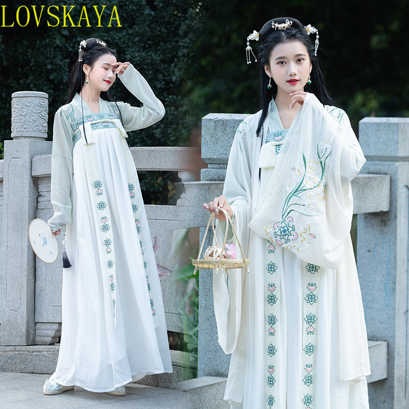 Embroidered traditional Chinese clothing, full waist skirt, elegant clothing, Hanfu robe, fairy skirt, carnival women's clothing