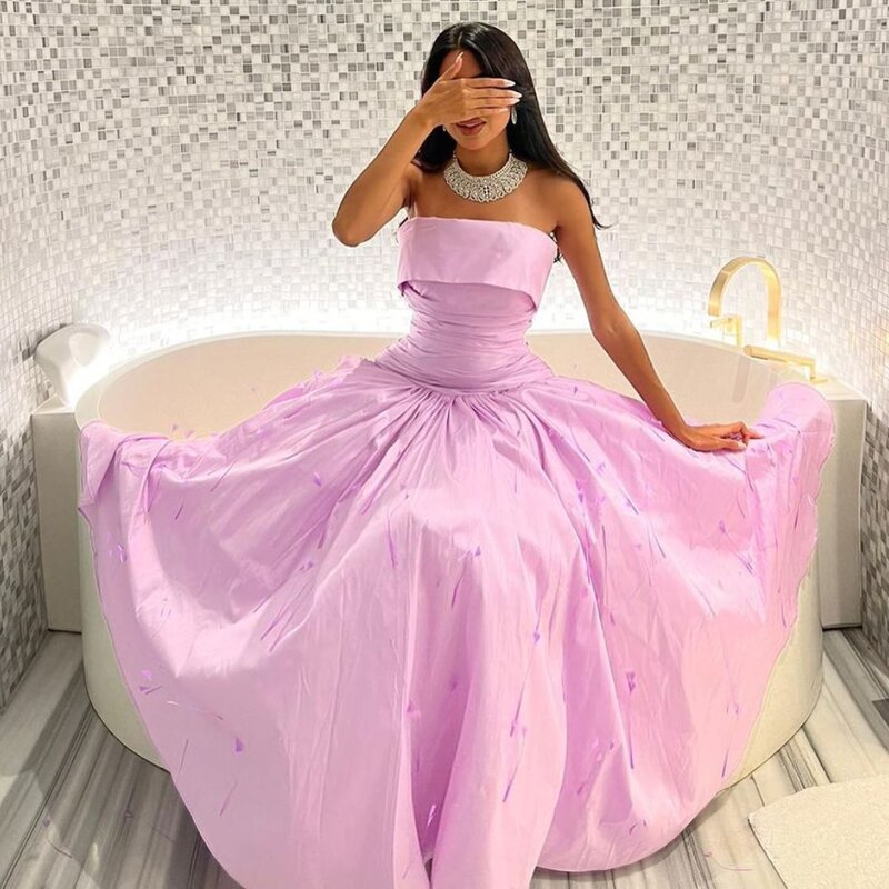 Vestidos de noiva sem alças para mulheres, vestidos de baile rosa, Arábia Saudita, Dubai, roupas femininas, festa noturna, penas, banquete de casamento, 2024