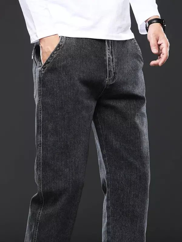 Męskie jeansy elastyczne spodnie Plus Size męskie kowbojskie spodnie na co dzień proste z kieszeniami rozciągnięte jesienna odzież zimę duże workowate