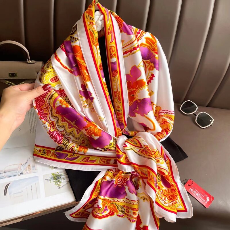 2023 moda stripe neckerchief popular cetim seda scarfs nova impressão toalha de praia senhoras protetor solar cachecóis luxo 180x90cm xales