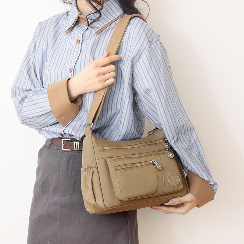 2024 nuova borsa da donna borse a tracolla in Nylon impermeabile per borsa a tracolla da donna borse Casual multifunzionale di alta qualità