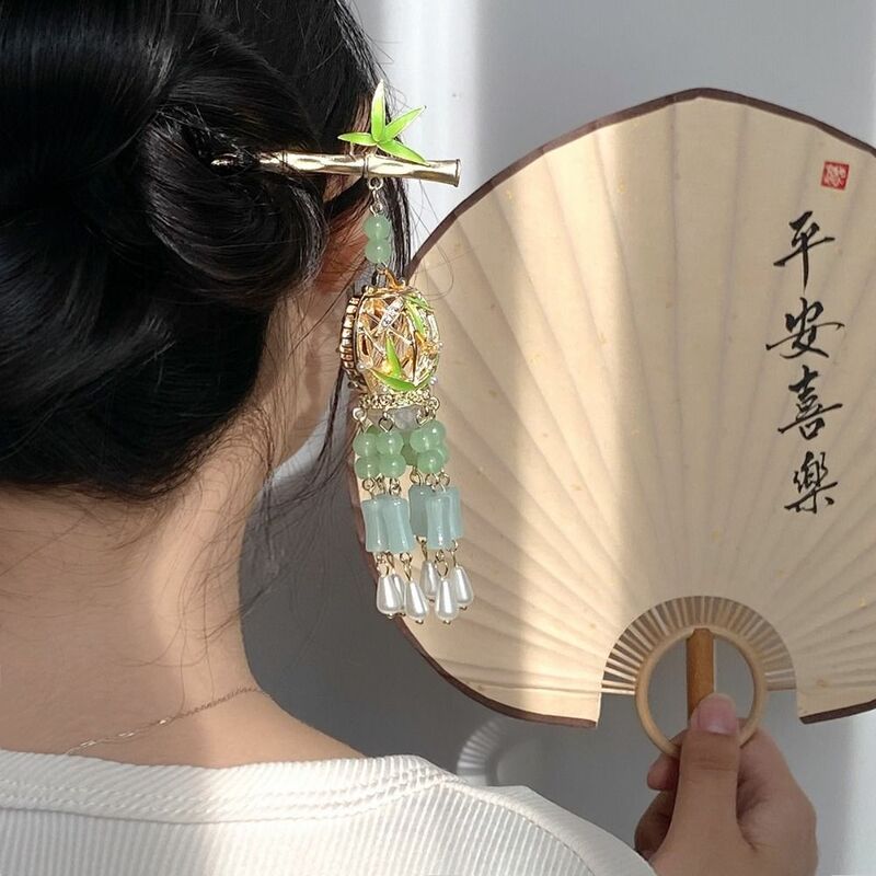 Заколка для волос с цветком лотоса и фонариком, классическая металлическая шпилька для волос Hanfu с кисточками, палочки для еды, вилка для волос в китайском стиле, палочка для волос