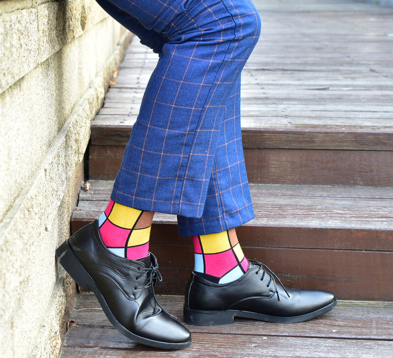 Kaus kaki katun uniseks, 5 pasang pola kru warna-warni lucu baru untuk pria wanita