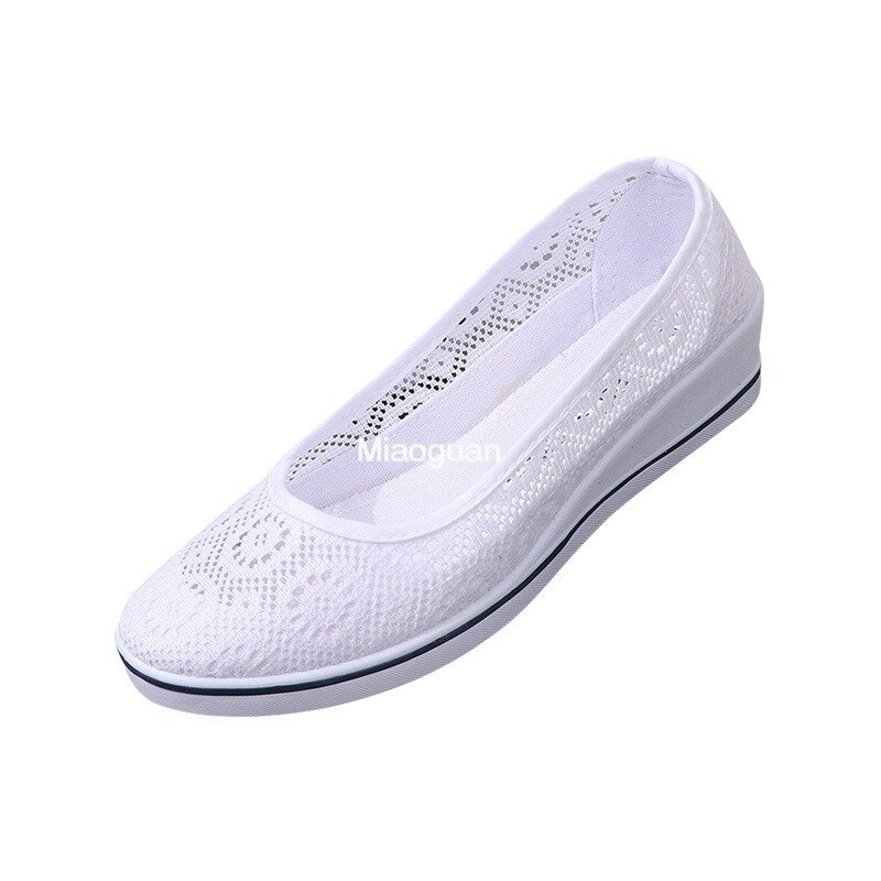 2024 New Canvas Nurse Shoes Solid Women's Platform Wedges Casual Summer Breathable Shoes Woman Flat Bottom Comfortable Slip On