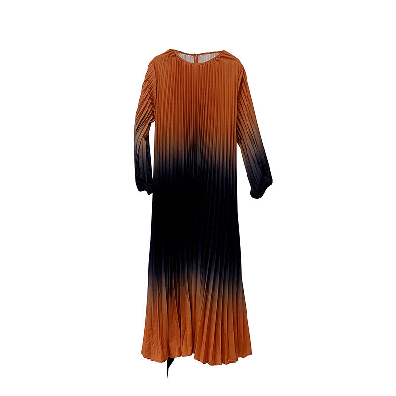 Miyake Fold 2024 baru musim panas kelas atas gaun panjang temperamen desain minoritas gradien kata A gaun malam pakaian wanita