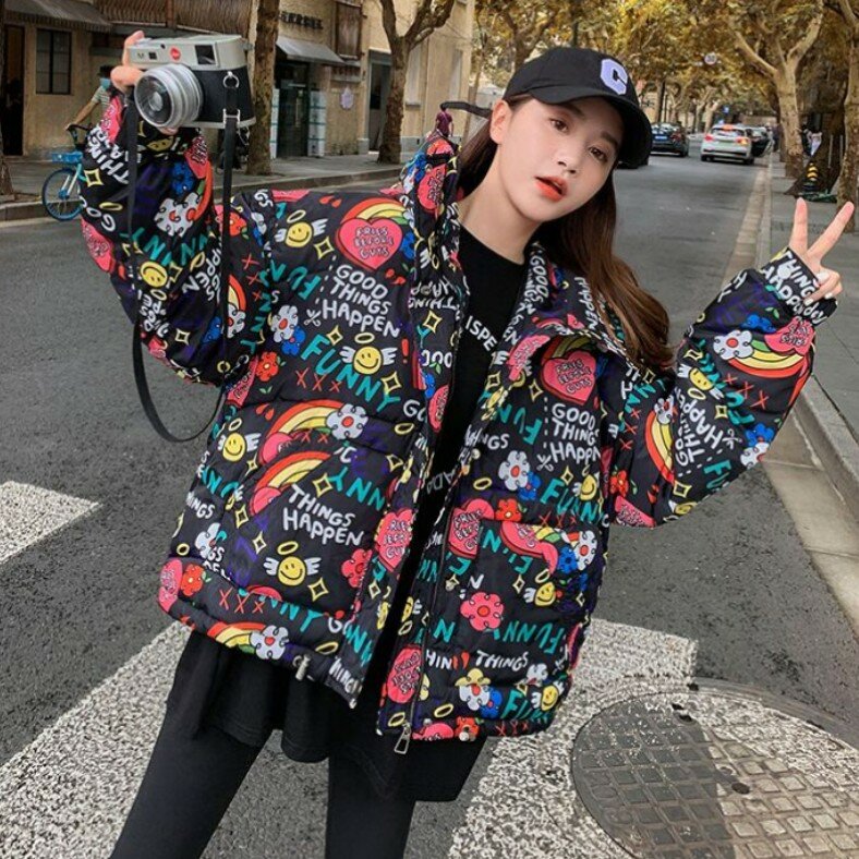 New Winter Girlish Stand Collar Ultra Light Down Jackets Graffiti Printing Warm Loose Chic High Street Thick Cozy Overcoats