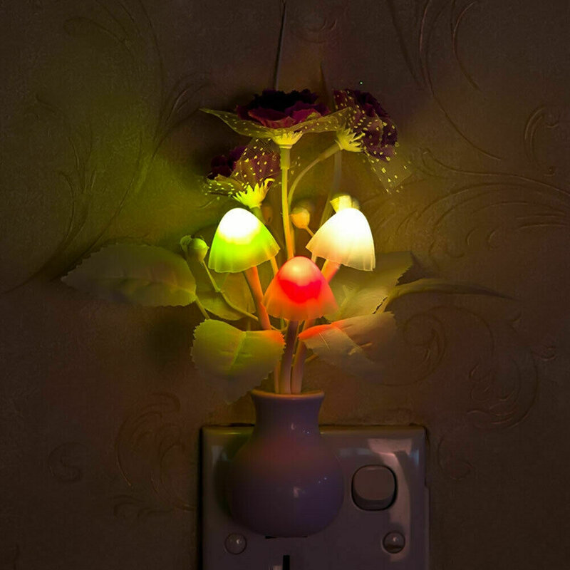 Lampada da notte a LED lilla bella lampada da notte lilla romantica a fungo colorato con sensore di luce intelligente spina usa/ue