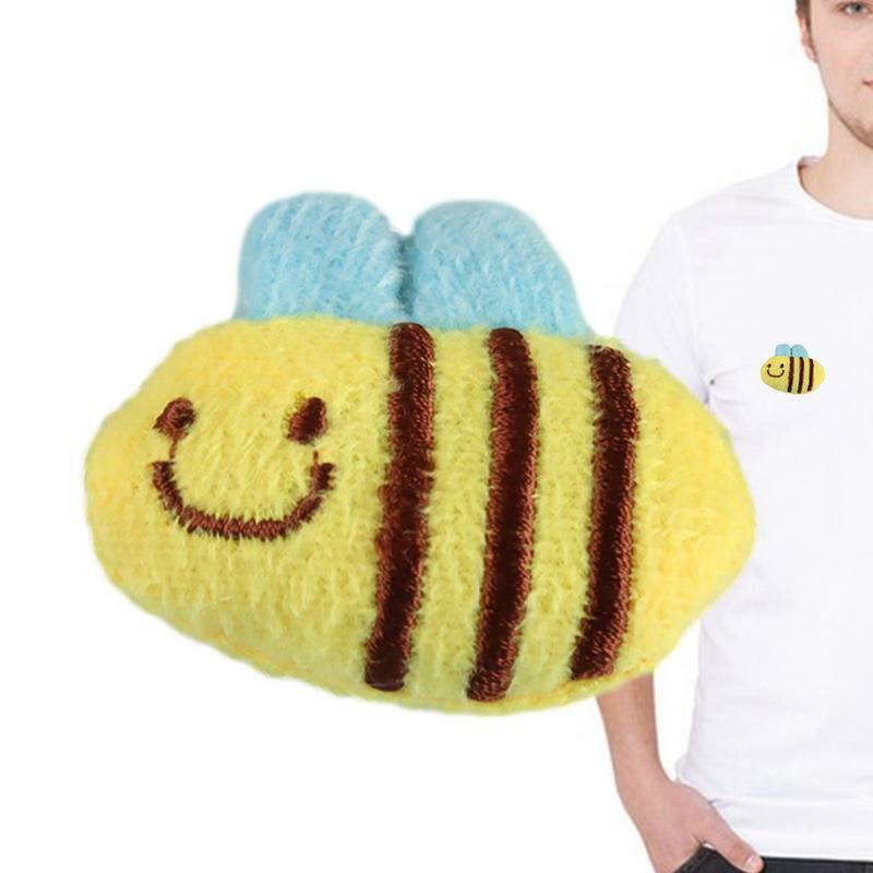 Spille da bavero animali in peluche spille da ape carine spille Decorative per api distintivi con risvolto per sciarpe abbigliamento giacche zaini