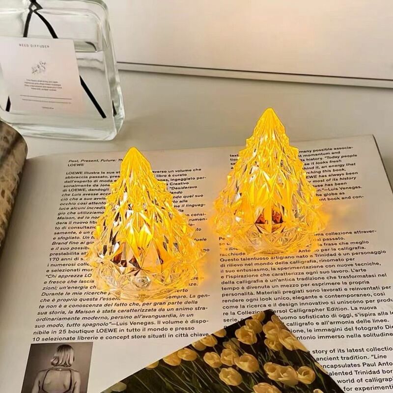 Lampada decorativa in plastica Iceberg lampada romantica in cristallo colorato con albero di natale senza fiamma.