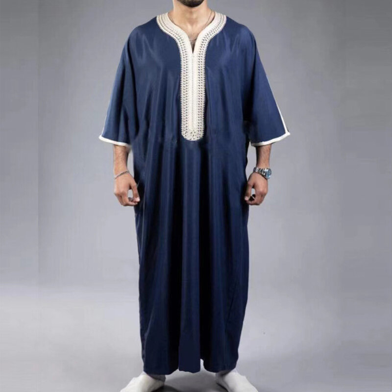 2023 neue traditionelle muslimische Kleidung eid Nahost Jubba Thobe Männer Thobe arabische muslimische Roben mit langen Ärmeln Geschenke für Ehemann
