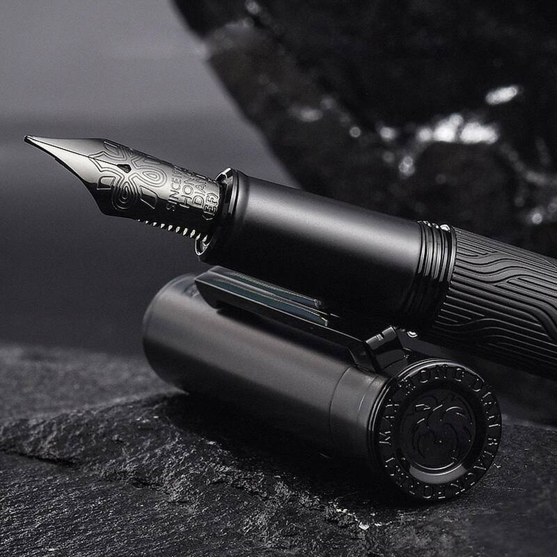Hongdian-黒の万年筆,最大リーフ,1860mm,0.38mm,ペン先,オフィスや学校での使用,文房具用,ギフト,0.5