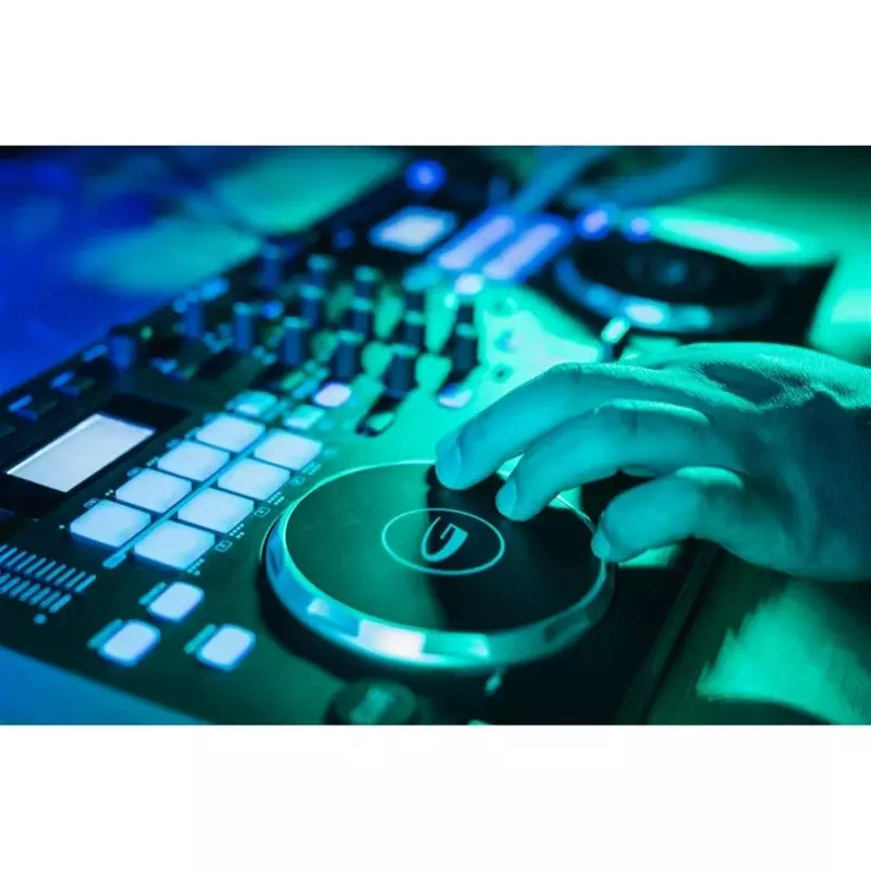 Gemini Sound GMX Controller DJ Versatile e lettore multimediale-sistema USB/MIDI compatto con VirtualDJ LE, ideale per DJ mobili e Live