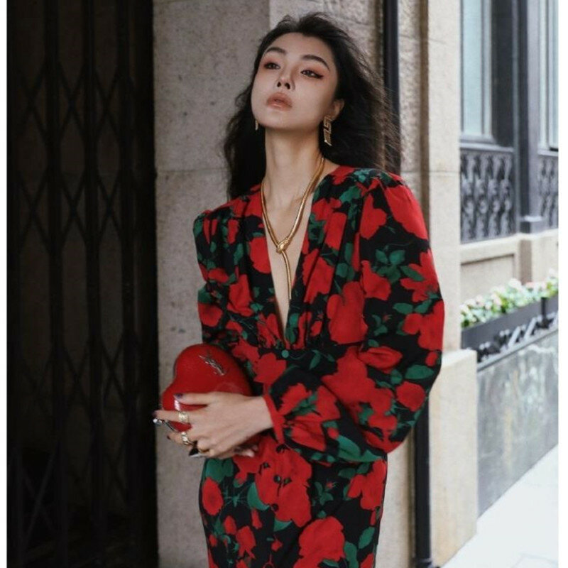 2024 Frühling/Sommer koreanische Ausgabe neuen Stil Rose V-Ausschnitt Langarm High-End-Design gedruckt Kleid Trend