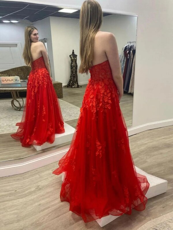 매력적인 빨간 무도회 드레스, 연인 끈이 없는 레이스 아플리케, 긴 공식 이브닝 파티 가운, A라인 2024