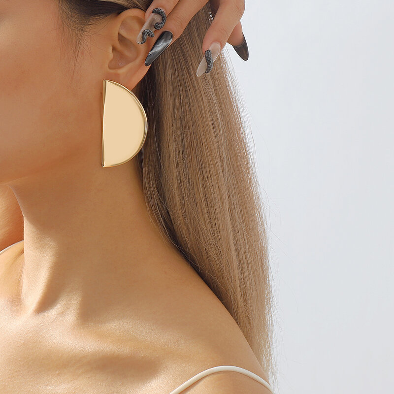 Exaggerated Metal Half Round Earrings Fashion Simple Mirror Design Creative Geometric Earrings