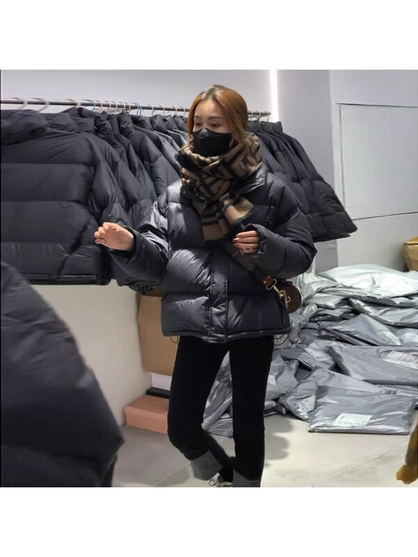 2023 New Black Short down Jacket Women's Thick Loose White Duck down Bread Coat High Quality Coat