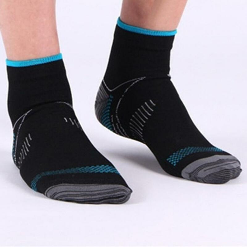 جوارب الكاحل لينة متفوقة الارتفاع تنفس جوارب متعددة الأغراض جوارب حذاء قماش