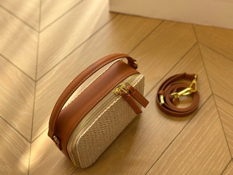 Women's Woven Mini Square Box Bag Double Zipper Straw Camera Bag Purses Casual Patchwork Pillow Handbag Gold Chain Crossbody Bag