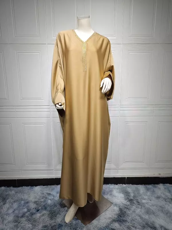 Vestido longo muçulmano com manga de morcego para mulheres, abaya, túnica de cetim, ramadã, gola V, kaftan, caftan jalabiya, festa diamante, Eid, 2023