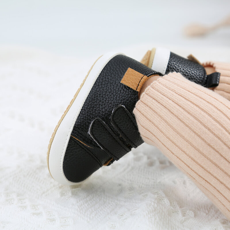 Zapatos clásicos de cuero para bebé, calzado Multicolor con suela de goma, antideslizantes, para primeros pasos