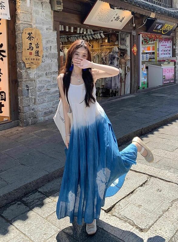 2024 Beach Vacation Style Tie Dyed Women's Summer French Style Wrapped Waist and Slim A-line Strap Dress