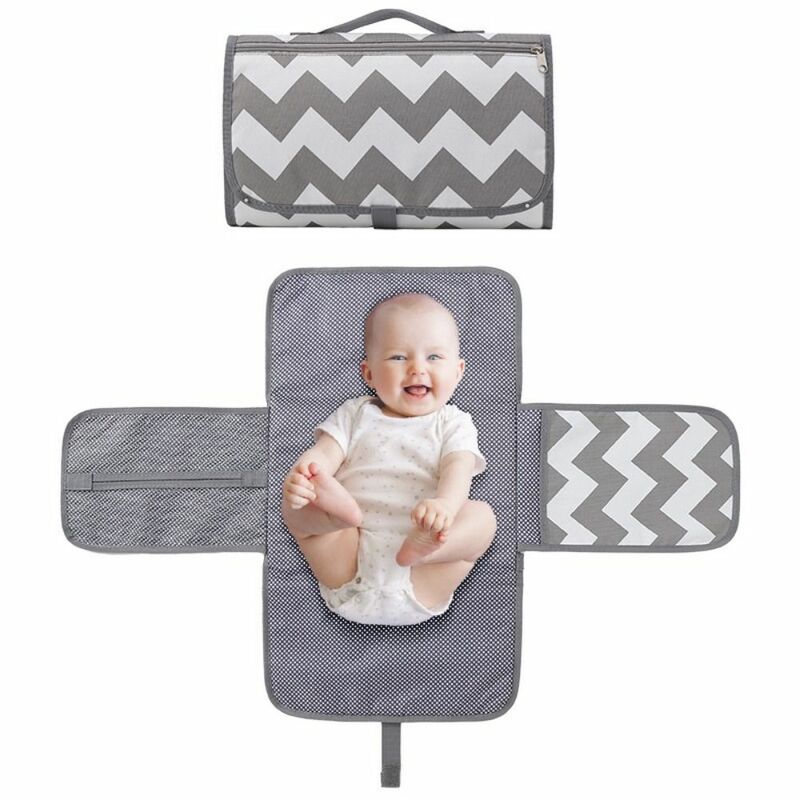 Almohadilla portátil para pañales de bebé, cambiador de pañales ligero, impermeable, almohada integrada con bolsillos de malla, cambiador de bebé