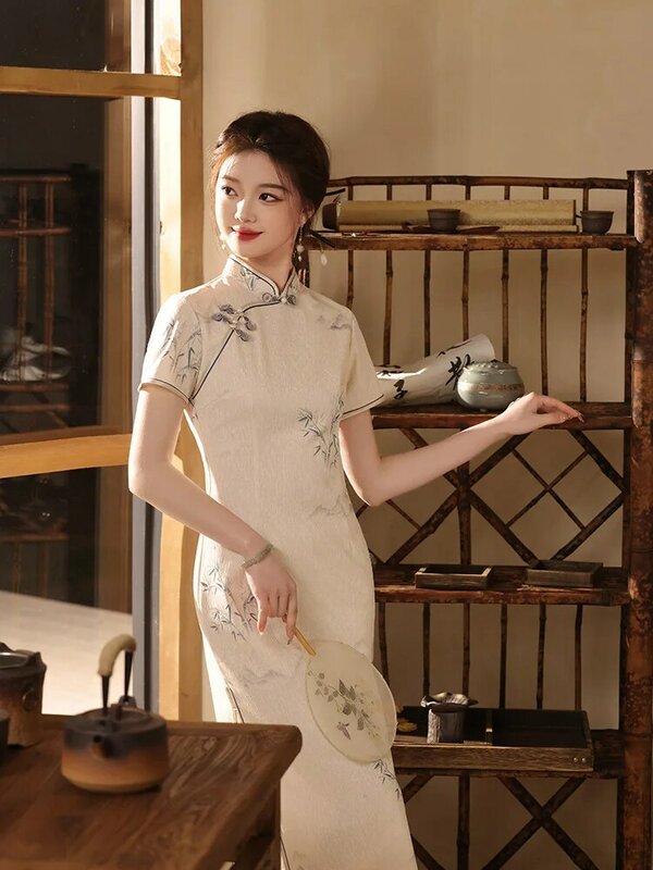 Retro stójka Cheongsam letni nadruk sukienka chińskie tradycyjne z krótkim rękawem Qipao