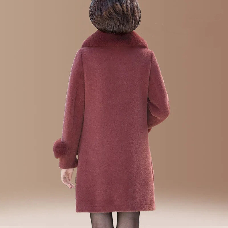 Новинка, меховое пальто для мам среднего возраста, зимняя куртка, женское двухстороннее меховое теплое пальто, высококачественное шерстяное пальто для бабушки, верхняя одежда 5xl