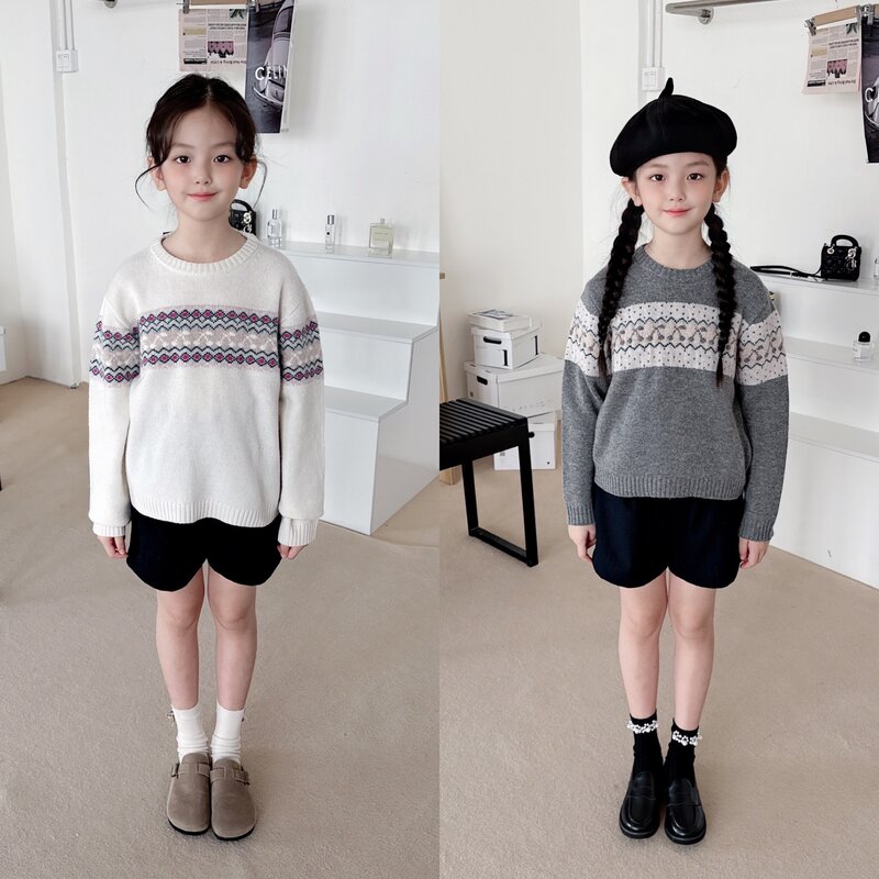 23 Autumn/Winter Girls' All Wool Cherry Jacquard Sweater Round Neck Thickened Warm Pullover Sweater Knit Top  Sweaters