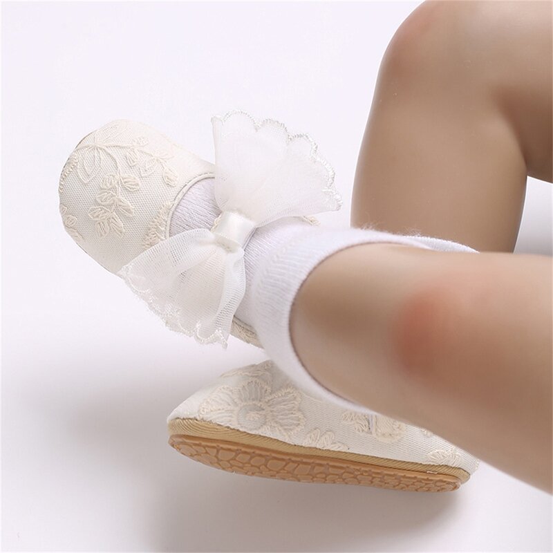 Scarpe da principessa per neonate, scarpe da bambino antiscivolo con ricamo a fiocco morbido