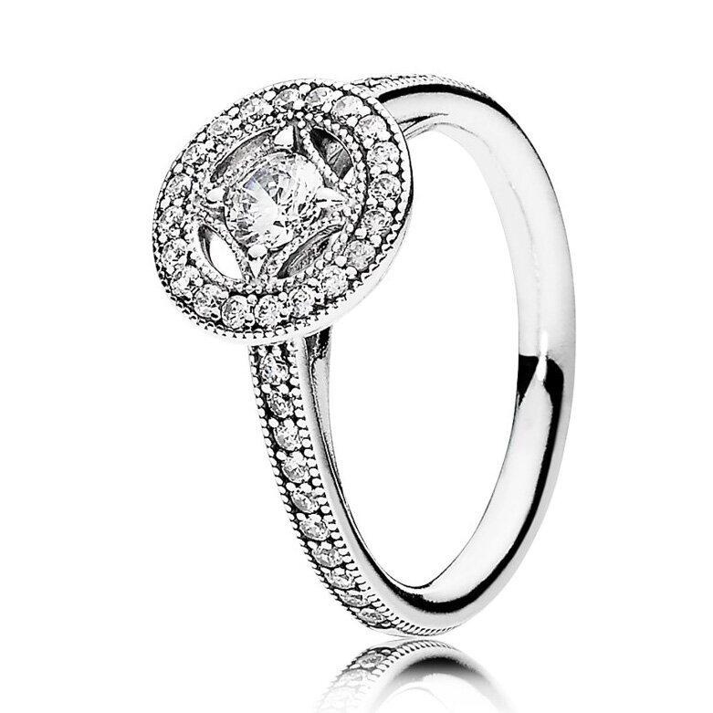 แหวนเงิน925ลายสัญลักษณ์แห่งความรักสำหรับผู้หญิงแหวนโคลเวอร์รูปหัวใจเสน่ห์สง่างามเหนือกาลเวลา