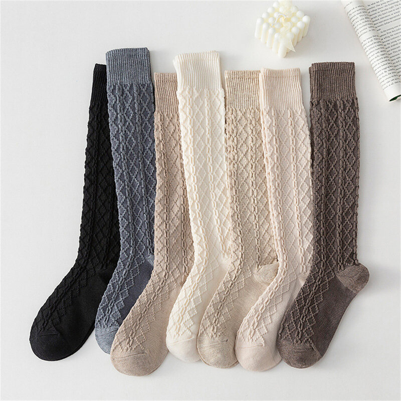 Medias Retro hasta la rodilla para mujer, calcetines largos casuales cálidos, de alta calidad, japoneses, de Color sólido, coreanos, nuevos