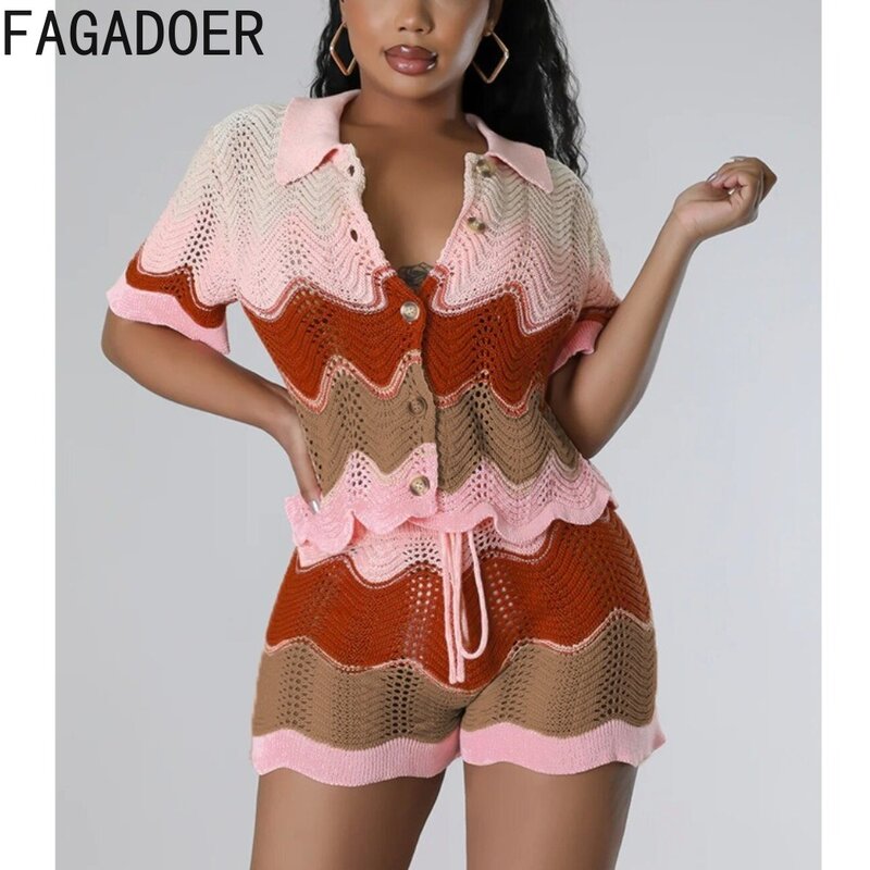 Fagadoer กางเกงขาสั้นถักสองชิ้นสำหรับฤดูใบไม้ผลิชุดเสื้อผ้าผู้หญิงชุดเสื้อกระดุมคอเสื้อ + กางเกงขาสั้นลายทางใหม่