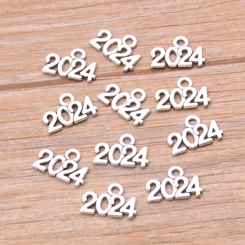 10 buah/Set Aksesori DIY 2024 2025 Tahun liontin huruf Kit buatan tangan liontin logam tahun nama liontin paduan tahun