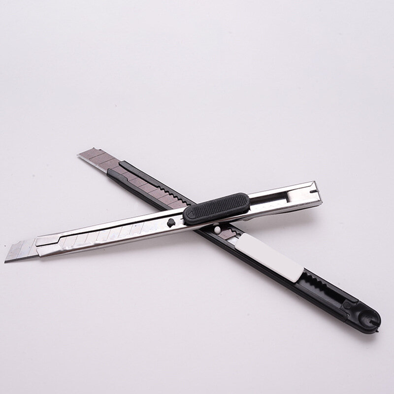 Cortador retráctil de 1/3 piezas, cuchillo utilitario portátil de acero al carbono con autobloqueo, diseño de Clip, herramientas de corte, suministros de oficina, hoja de 9mm