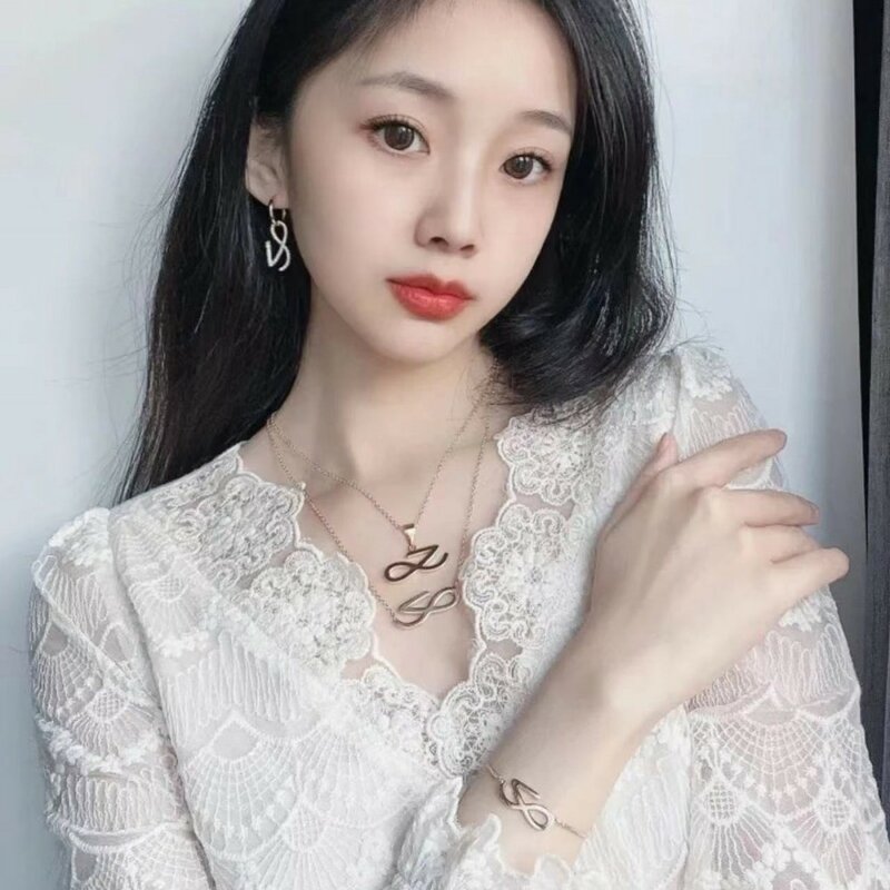 Kpop Idol Jungkook collana con Logo in oro bracciale accessori moda coreana gioielli