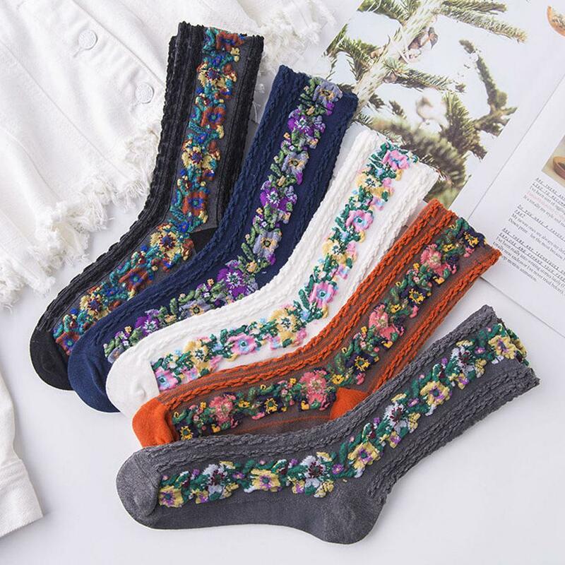 Calcetines medianos con patrones florales para mujer, medias de algodón cálidas, estilo étnico Retro, regalos de tubo, otoño e invierno, nuevo, O9Y1