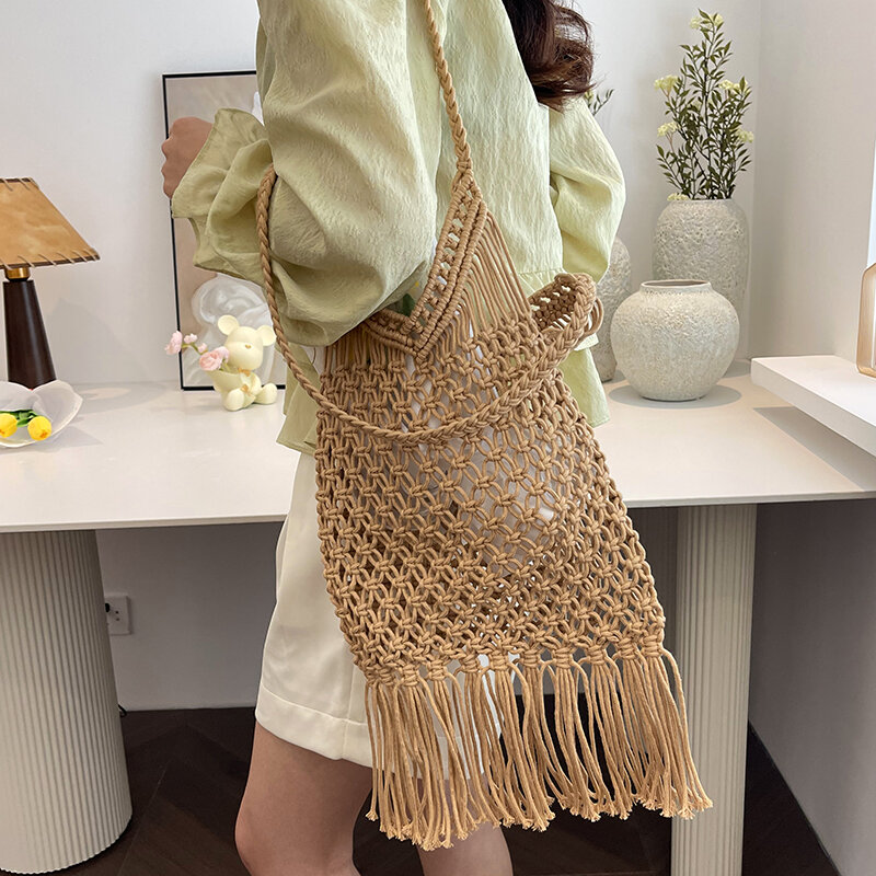 Женская соломенная сумка с кисточками, Повседневная плетеная Сумка через плечо, летняя пляжная сумка-мешок для путешествий, 2024