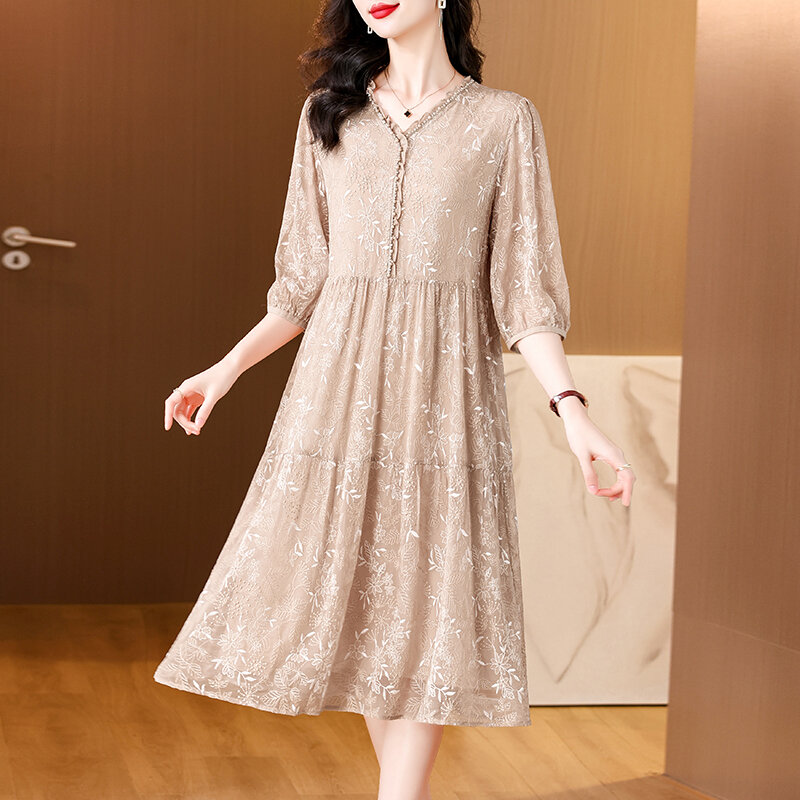2024 Summer New Silk Embroidered V-Neck Dress for Women's Bubble Sleeves Loose Large Size Belly Covering Mesh Knee Length Dress