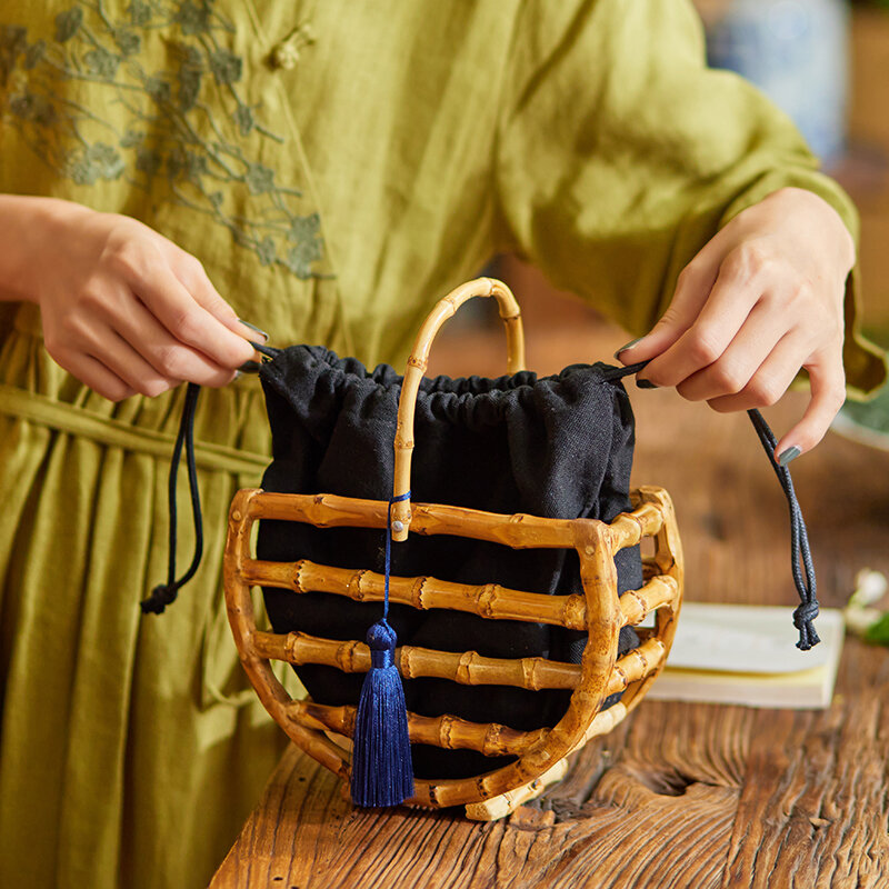 วรรณกรรม Retro จีน Cheongsam Handmade ไม้ไผ่ผู้หญิงพู่กระเป๋ากระเป๋ามือถือกระเป๋าหวาย Retro Break ไม้ไผ่กระเป๋า